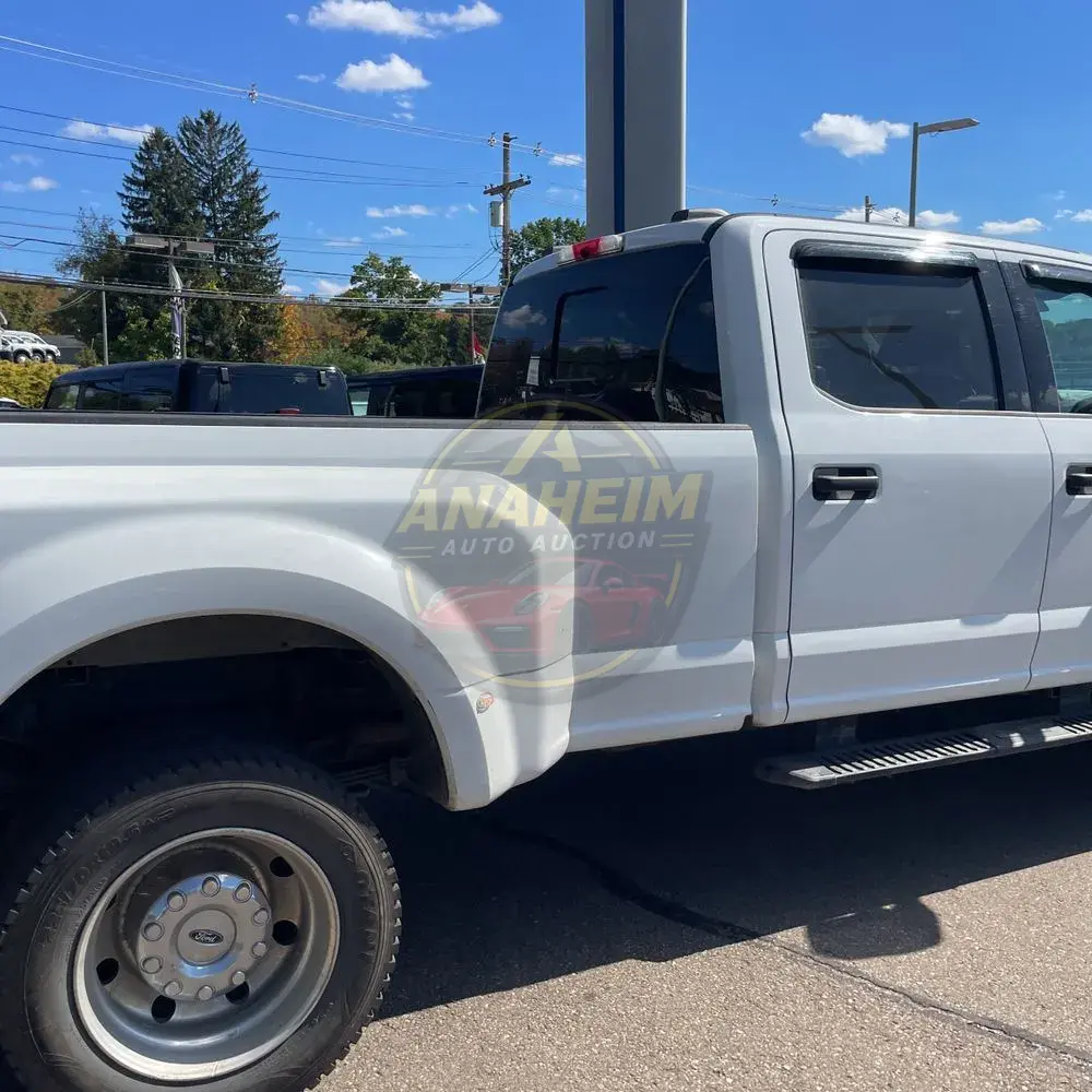 2022 Ford F-450 Super Duty XLT