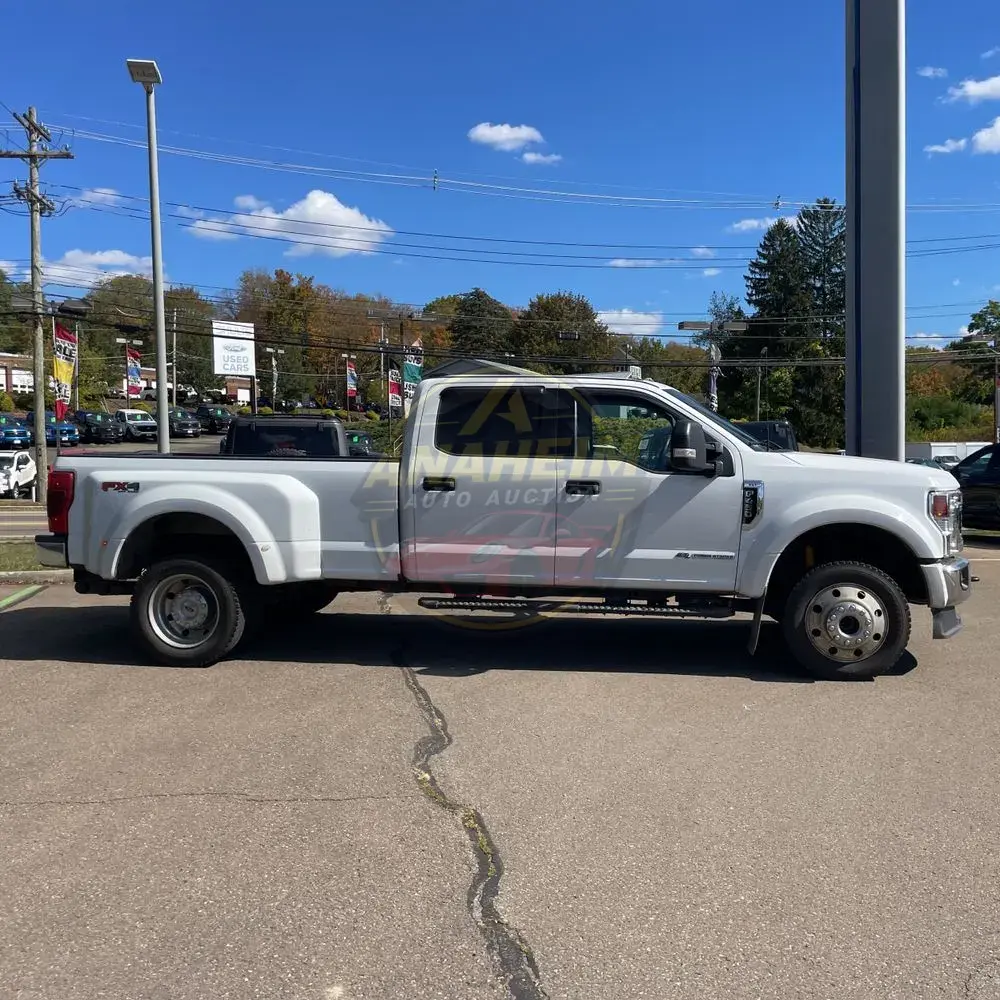 2022 Ford F-450 Super Duty XLT