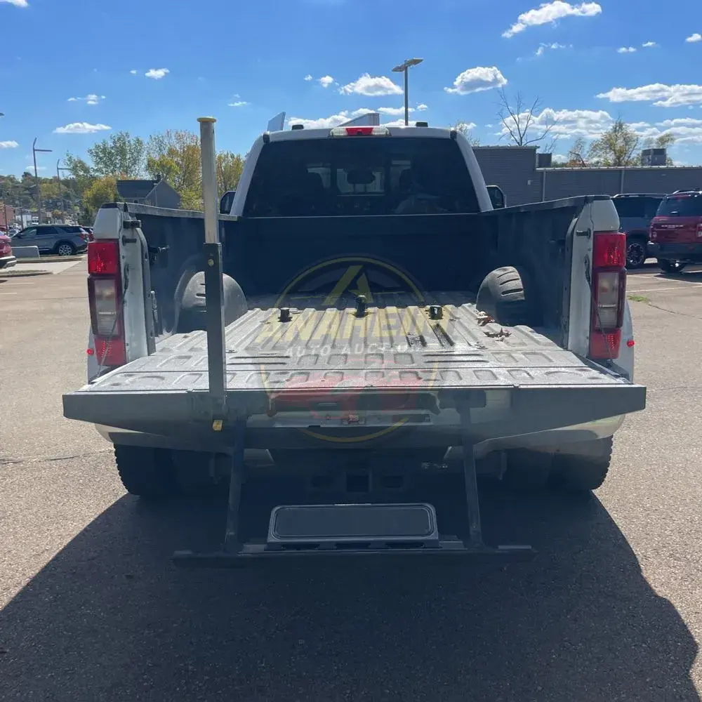 2022 Ford F-450 Super Duty XLT
