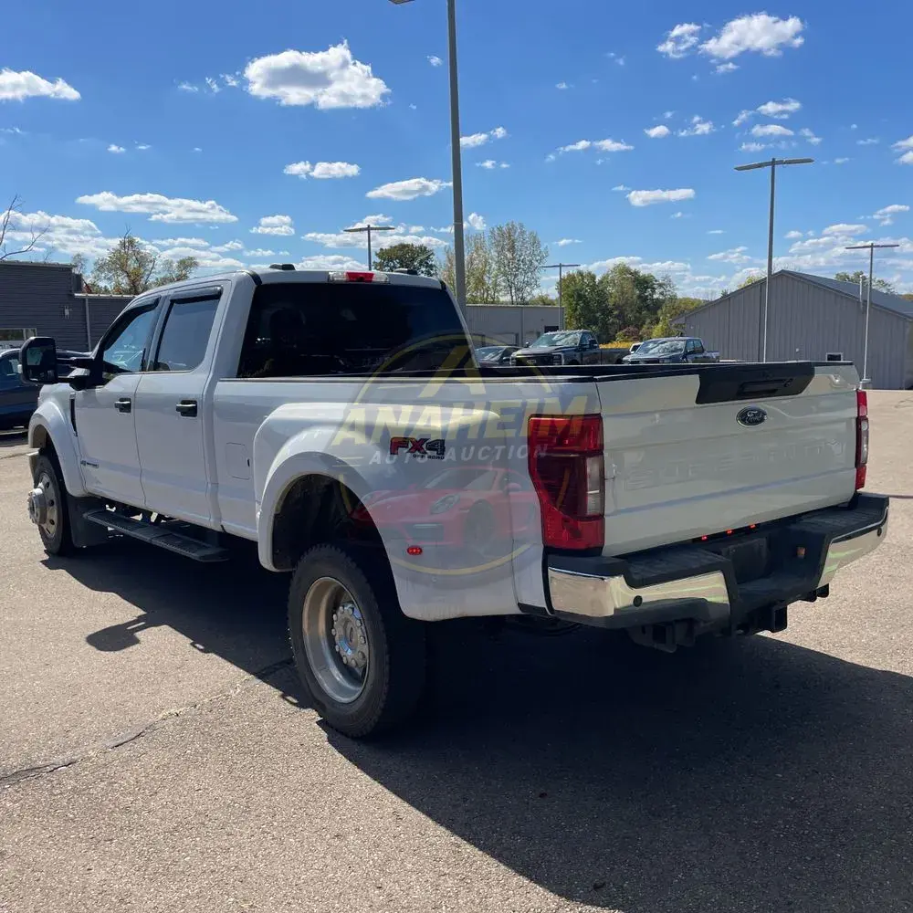 2022 Ford F-450 Super Duty XLT