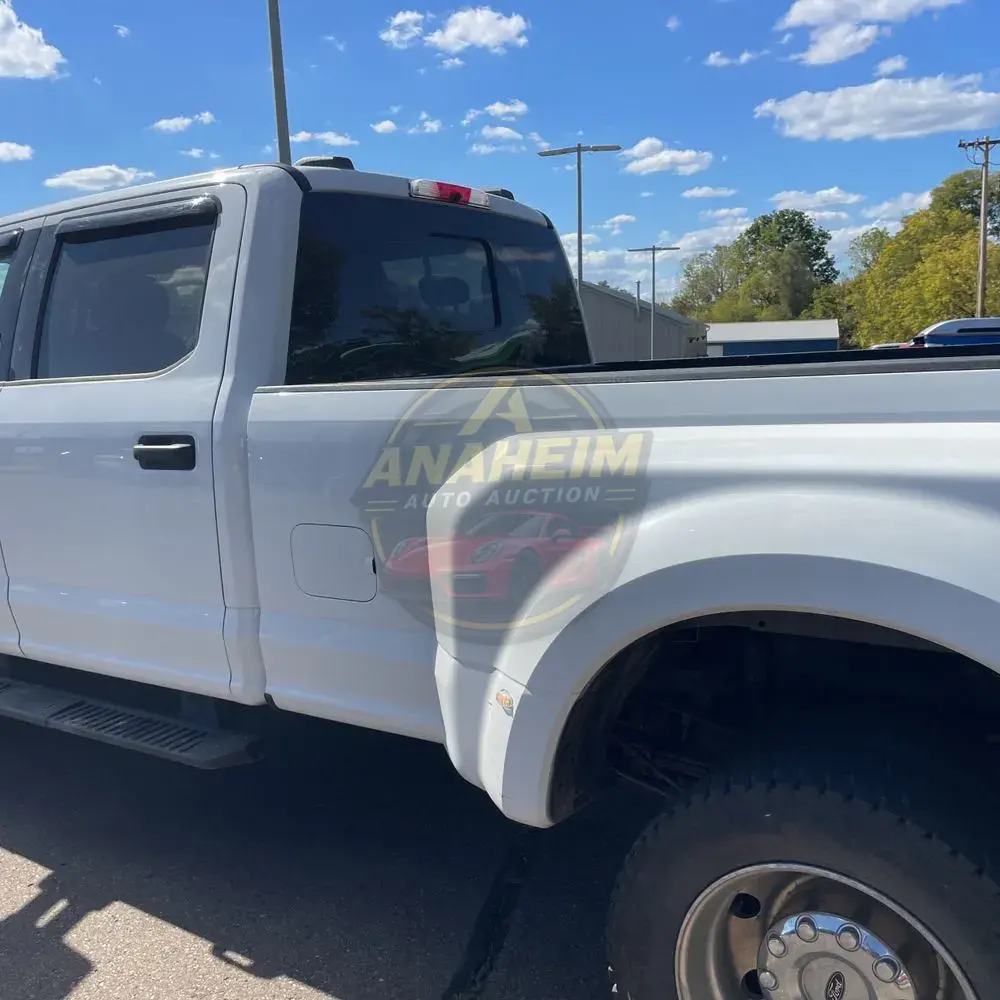 2022 Ford F-450 Super Duty XLT