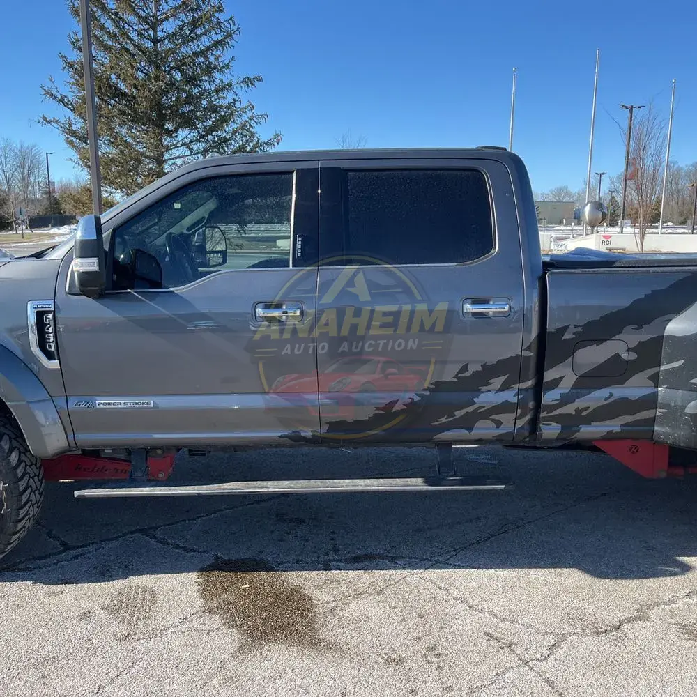 2021 Ford F-450 Super Duty Platinum