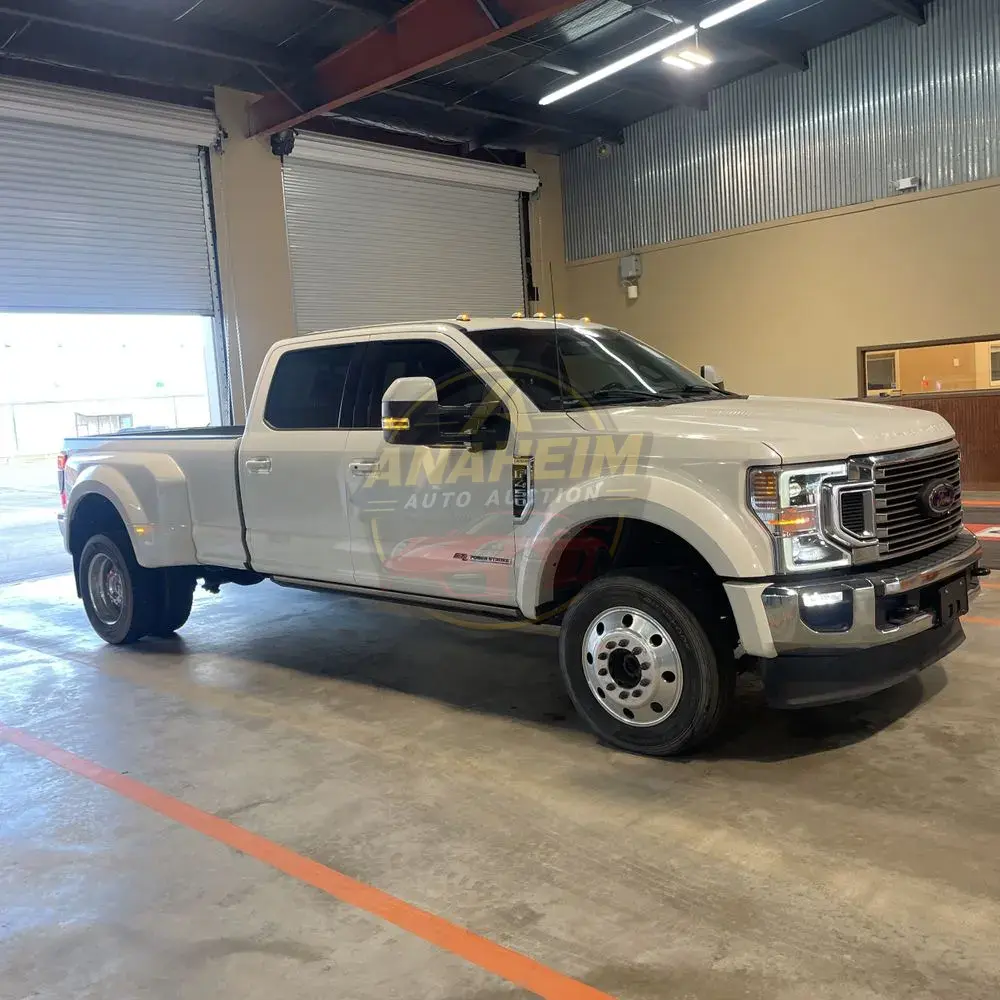 2022 Ford F-450 Super Duty Lariat