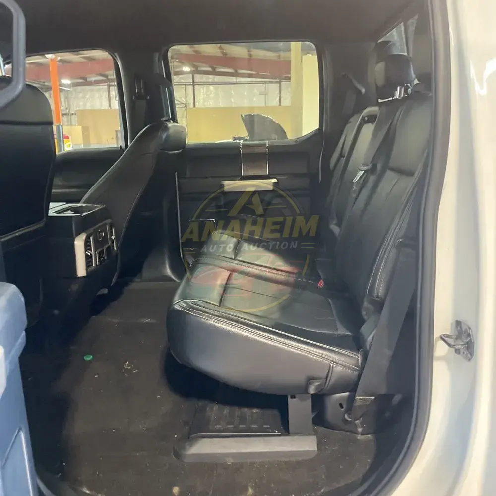 2022 Ford F-450 Super Duty Lariat