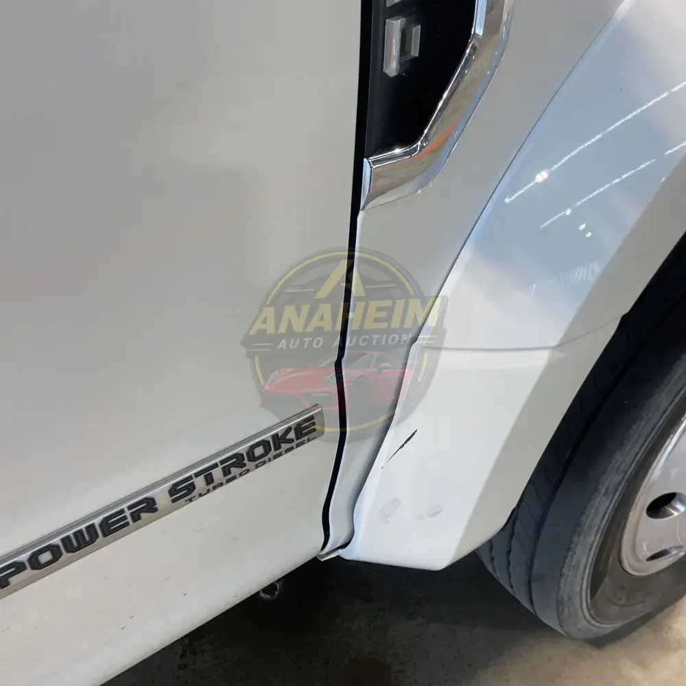 2022 Ford F-450 Super Duty Lariat