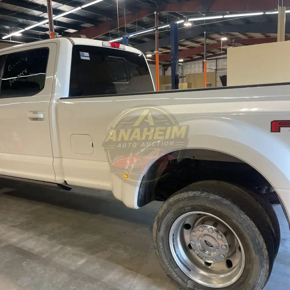 2022 Ford F-450 Super Duty Lariat