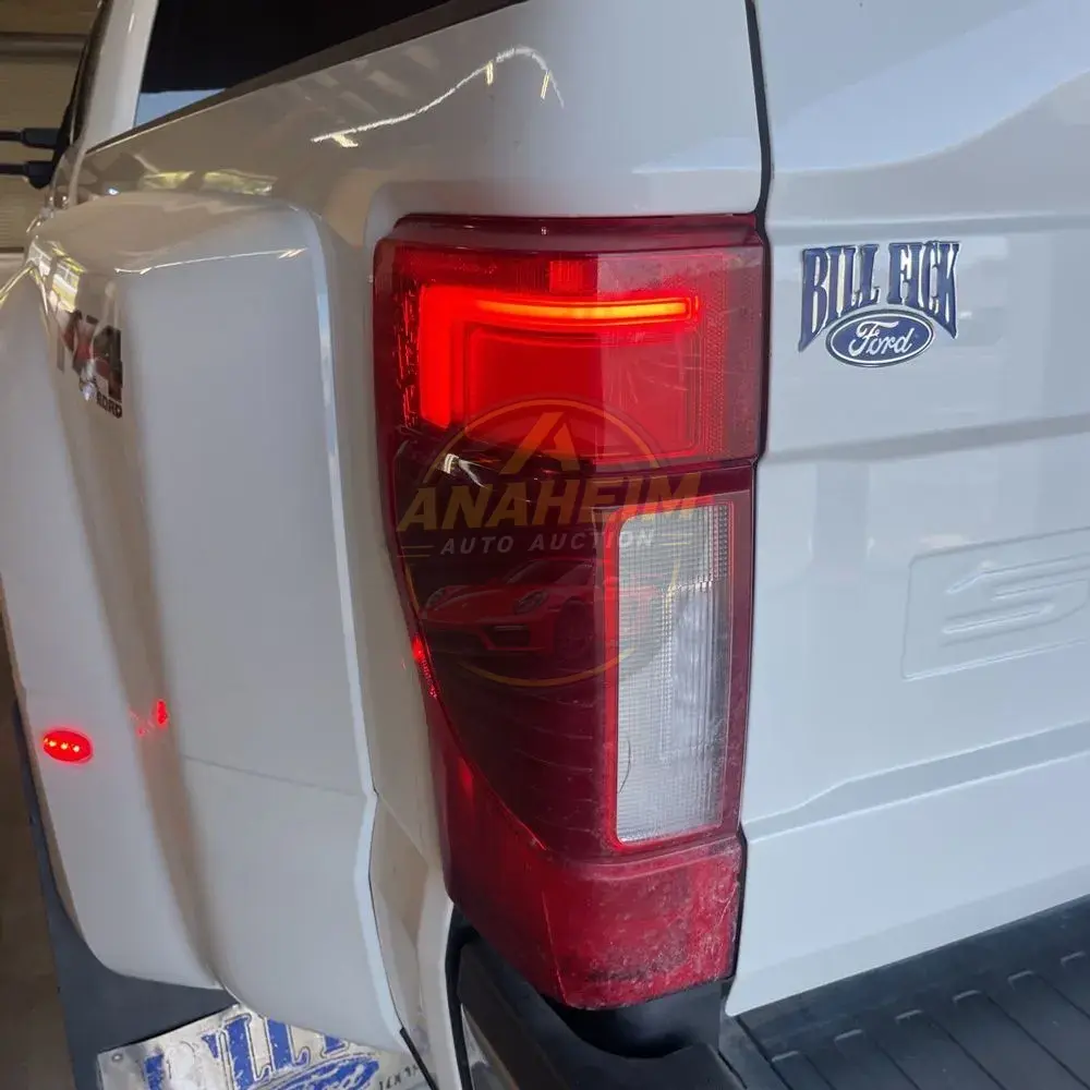 2022 Ford F-450 Super Duty Lariat