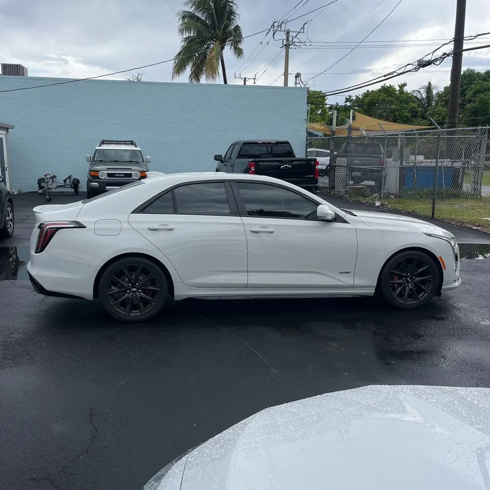 2022 Cadillac CT4-V Base