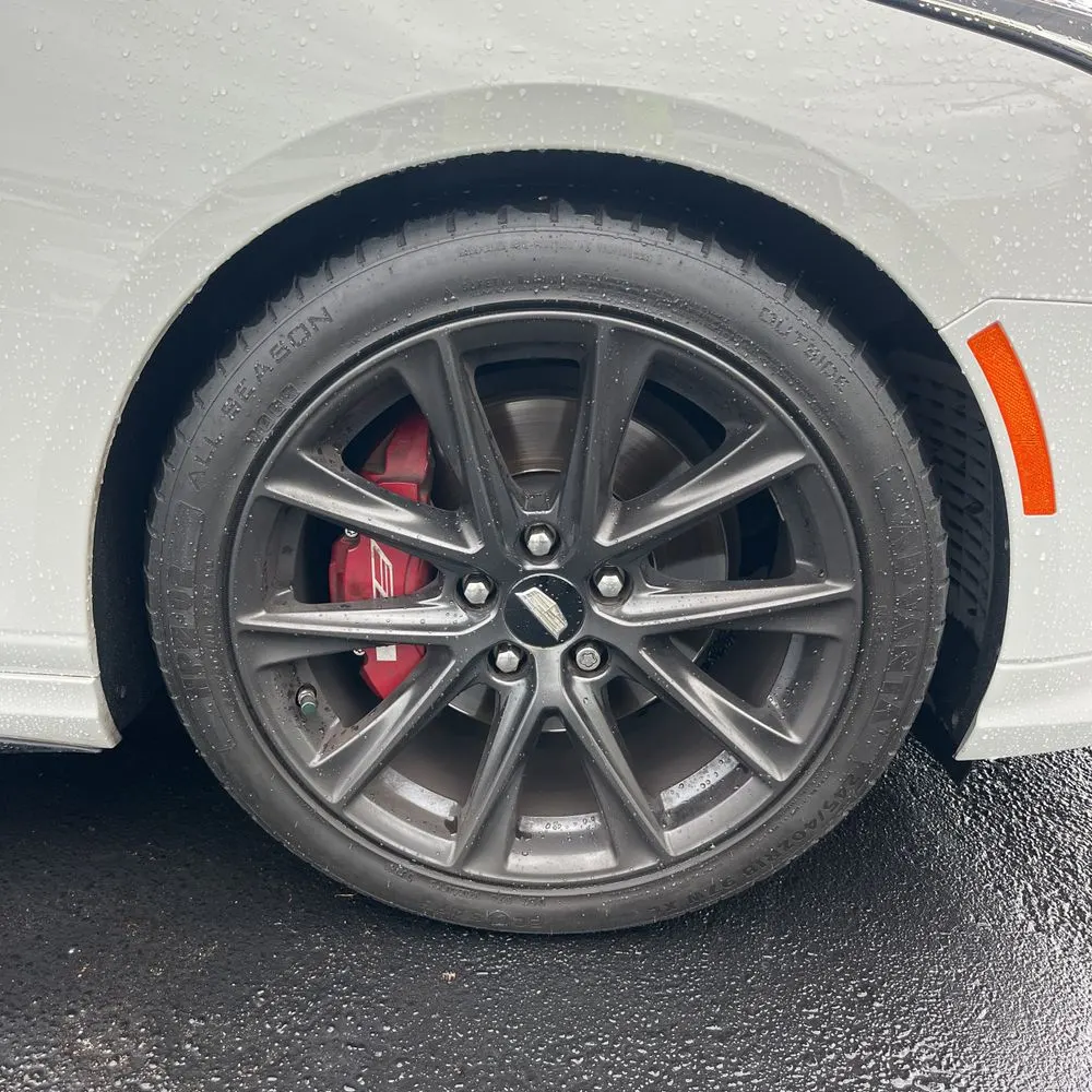 2022 Cadillac CT4-V Base