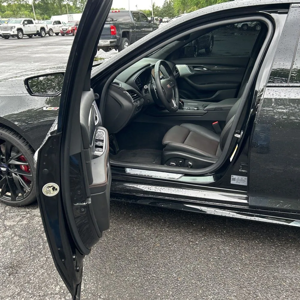 2024 Cadillac CT5-V Base