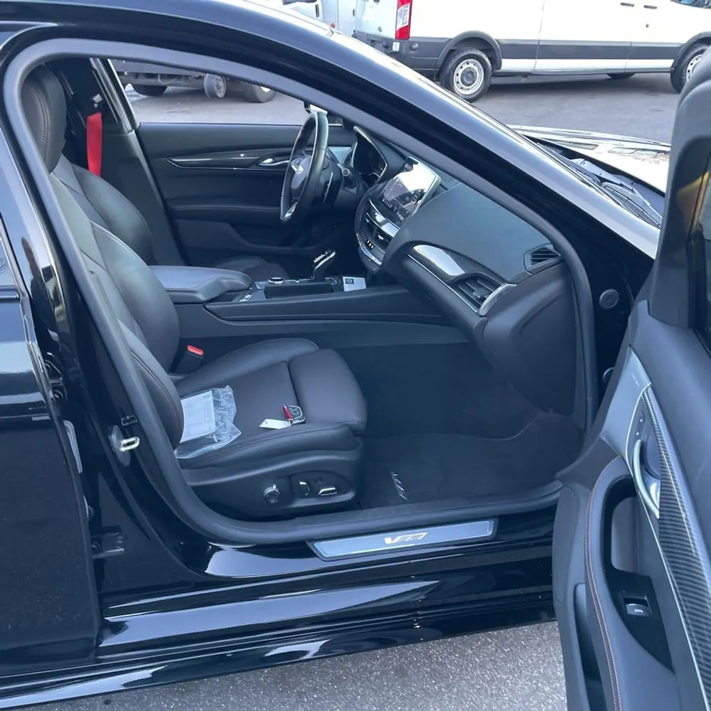 2023 Cadillac CT5-V Base