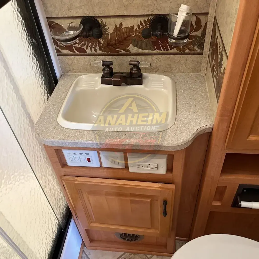 2006 Chevrolet C5500 Jayco Seneca ZX