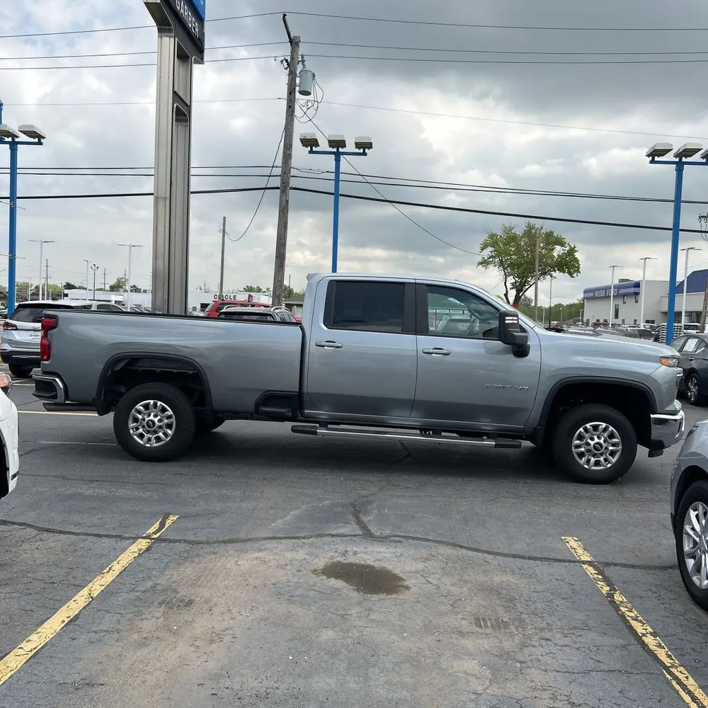 2024 Chevrolet Silverado 2500HD LT