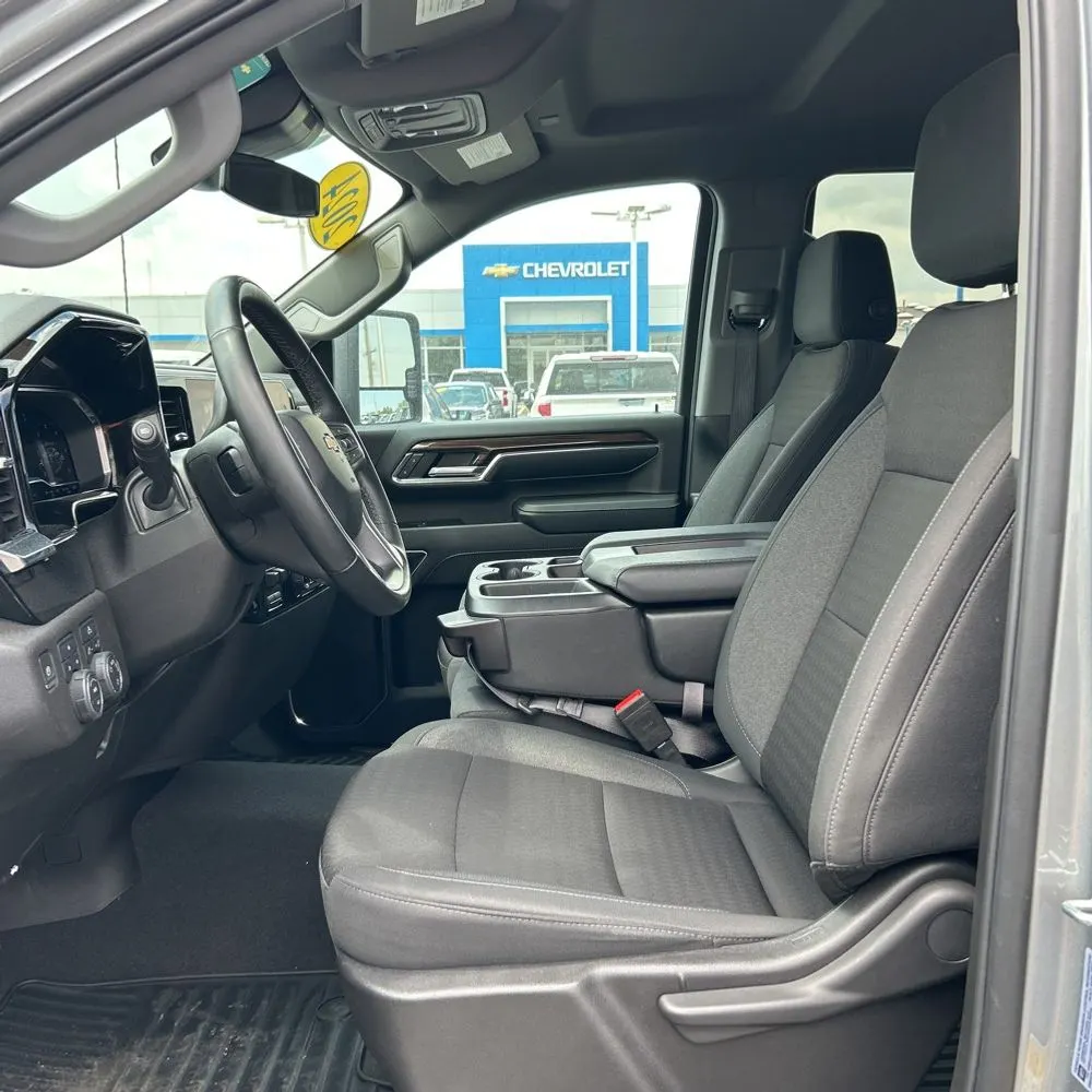 2024 Chevrolet Silverado 2500HD LT
