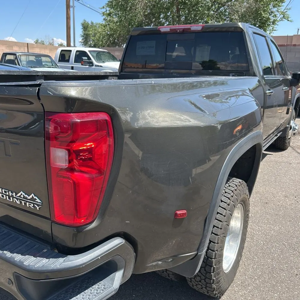 2023 Chevrolet Silverado 3500HD High Country