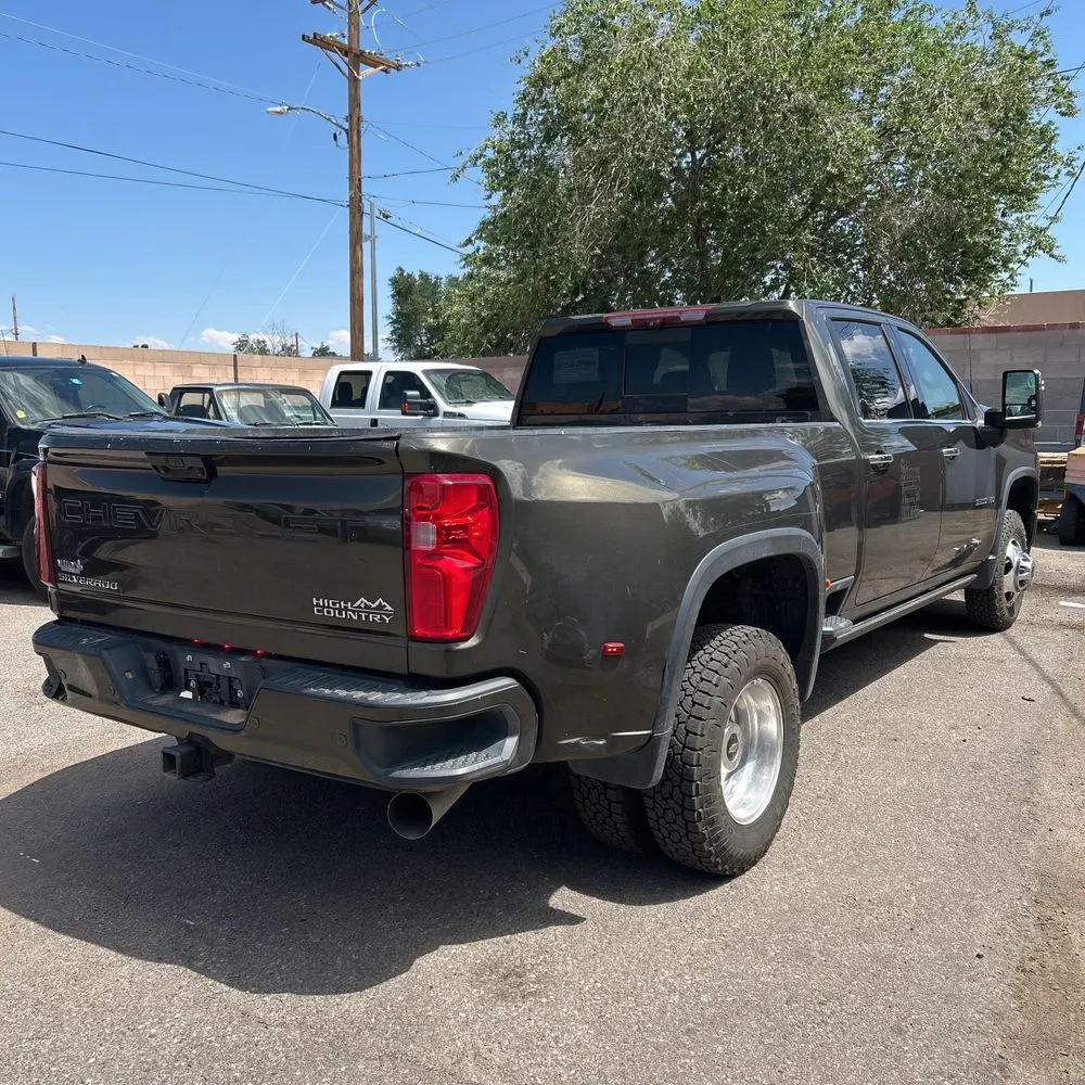 2023 Chevrolet Silverado 3500HD High Country