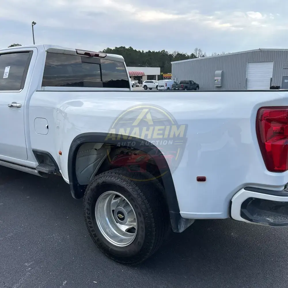 2022 Chevrolet Silverado 3500HD High Country