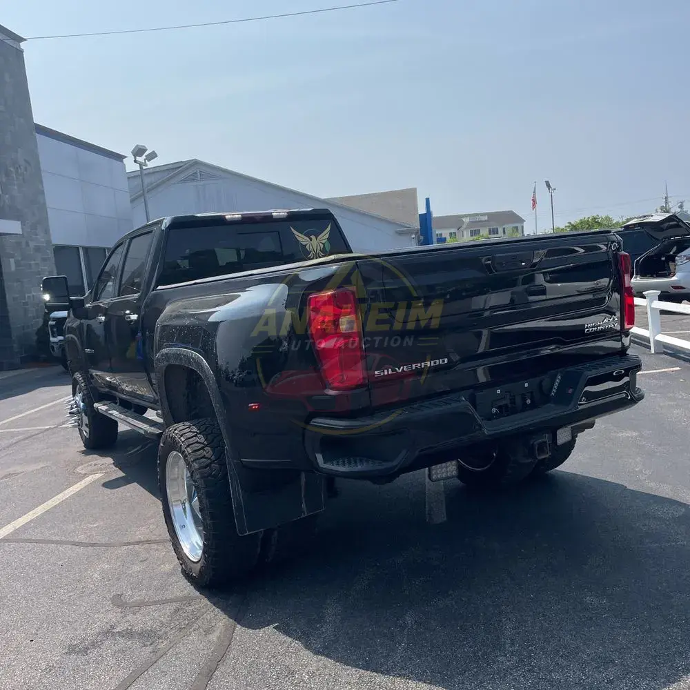 2022 Chevrolet Silverado 3500HD High Country