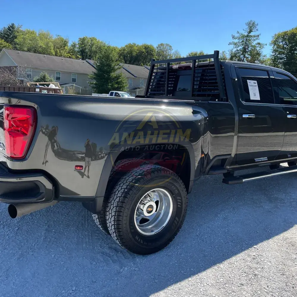 2023 Chevrolet Silverado 3500HD High Country