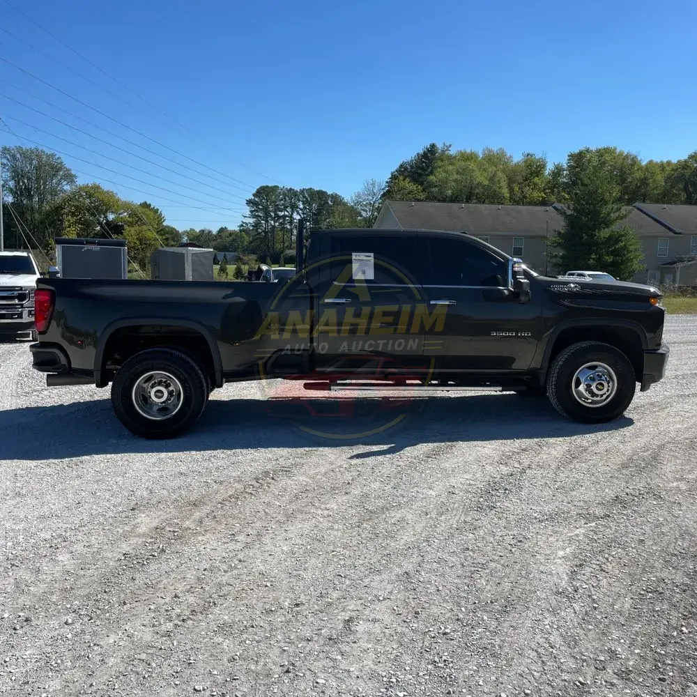 2023 Chevrolet Silverado 3500HD High Country