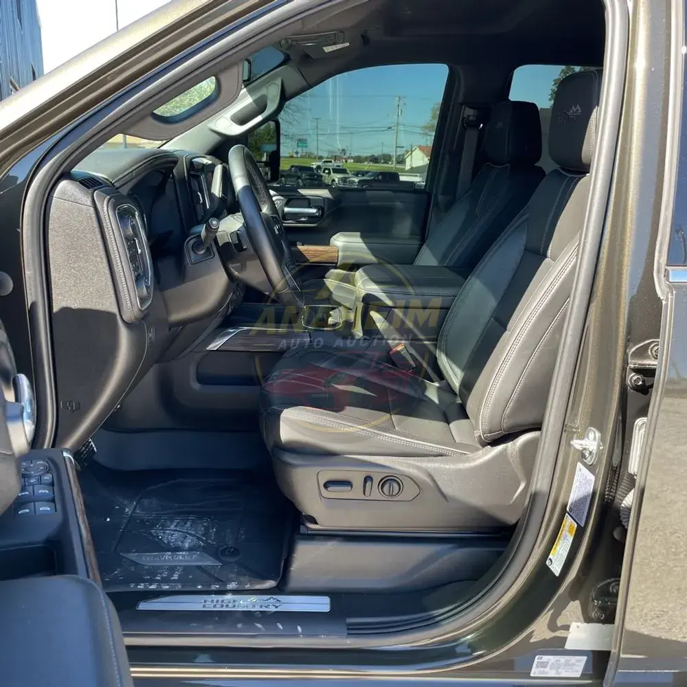 2023 Chevrolet Silverado 3500HD High Country