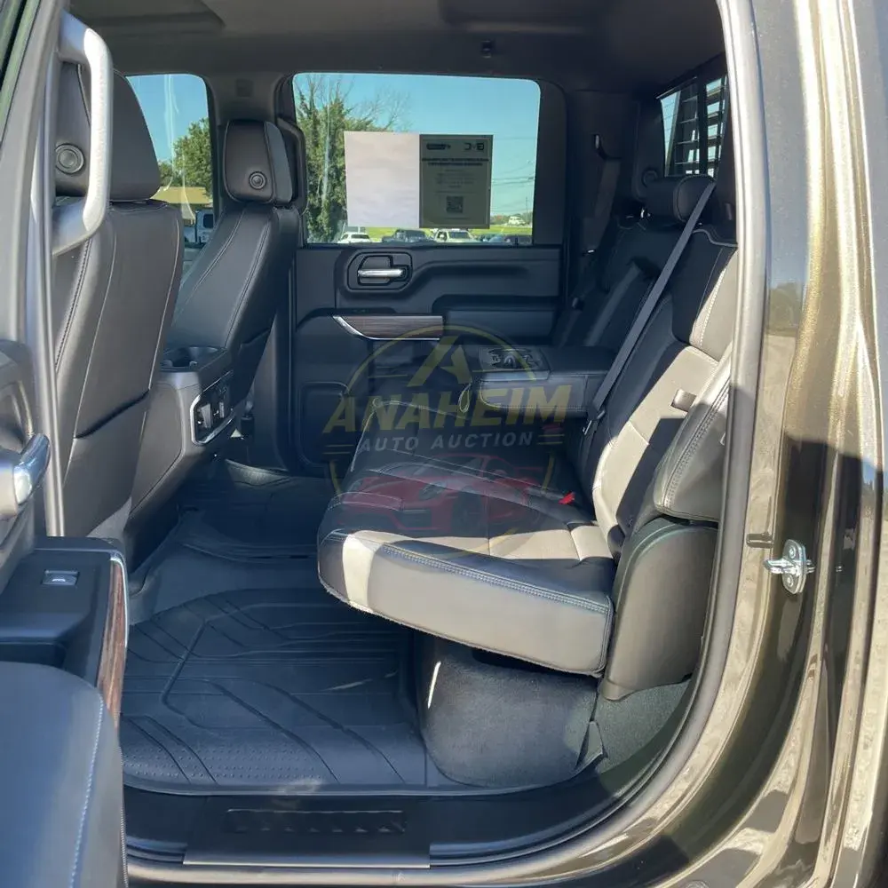 2023 Chevrolet Silverado 3500HD High Country