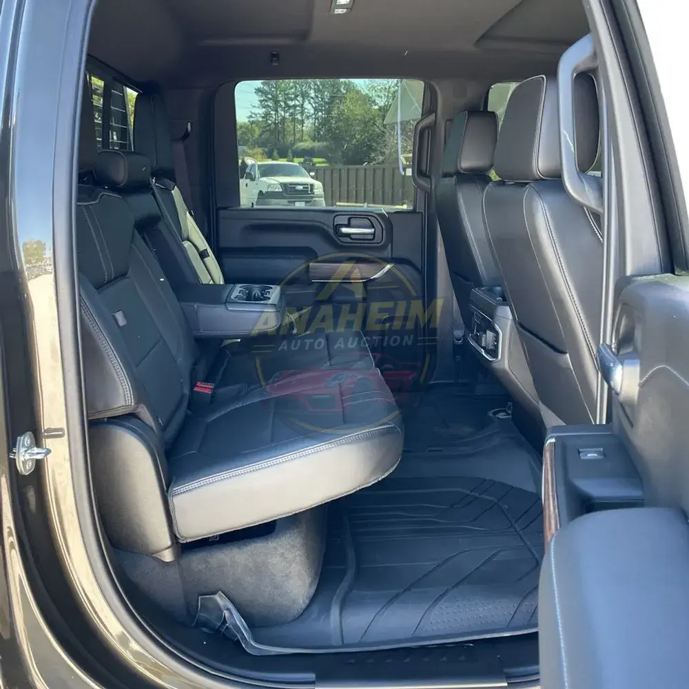 2023 Chevrolet Silverado 3500HD High Country
