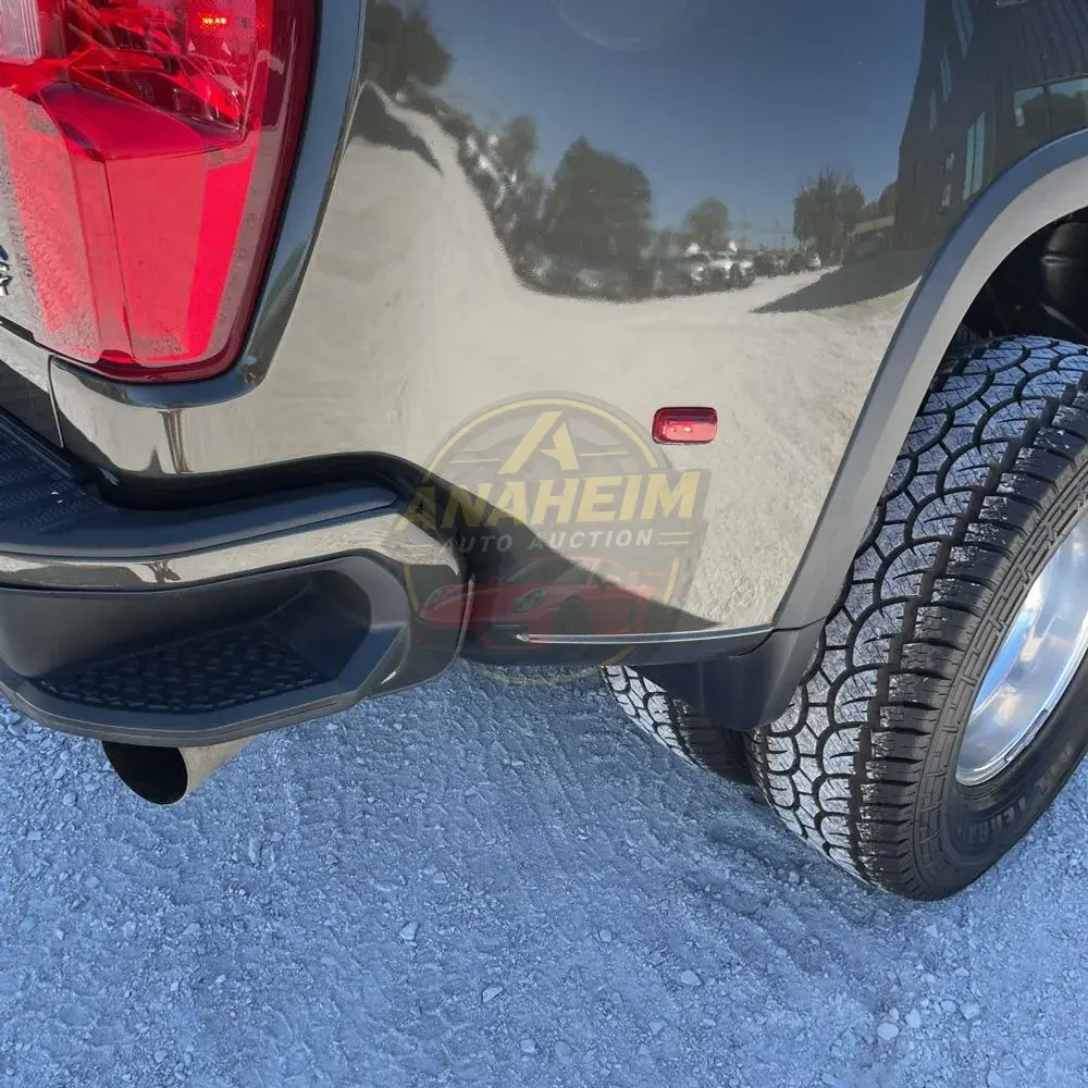 2023 Chevrolet Silverado 3500HD High Country
