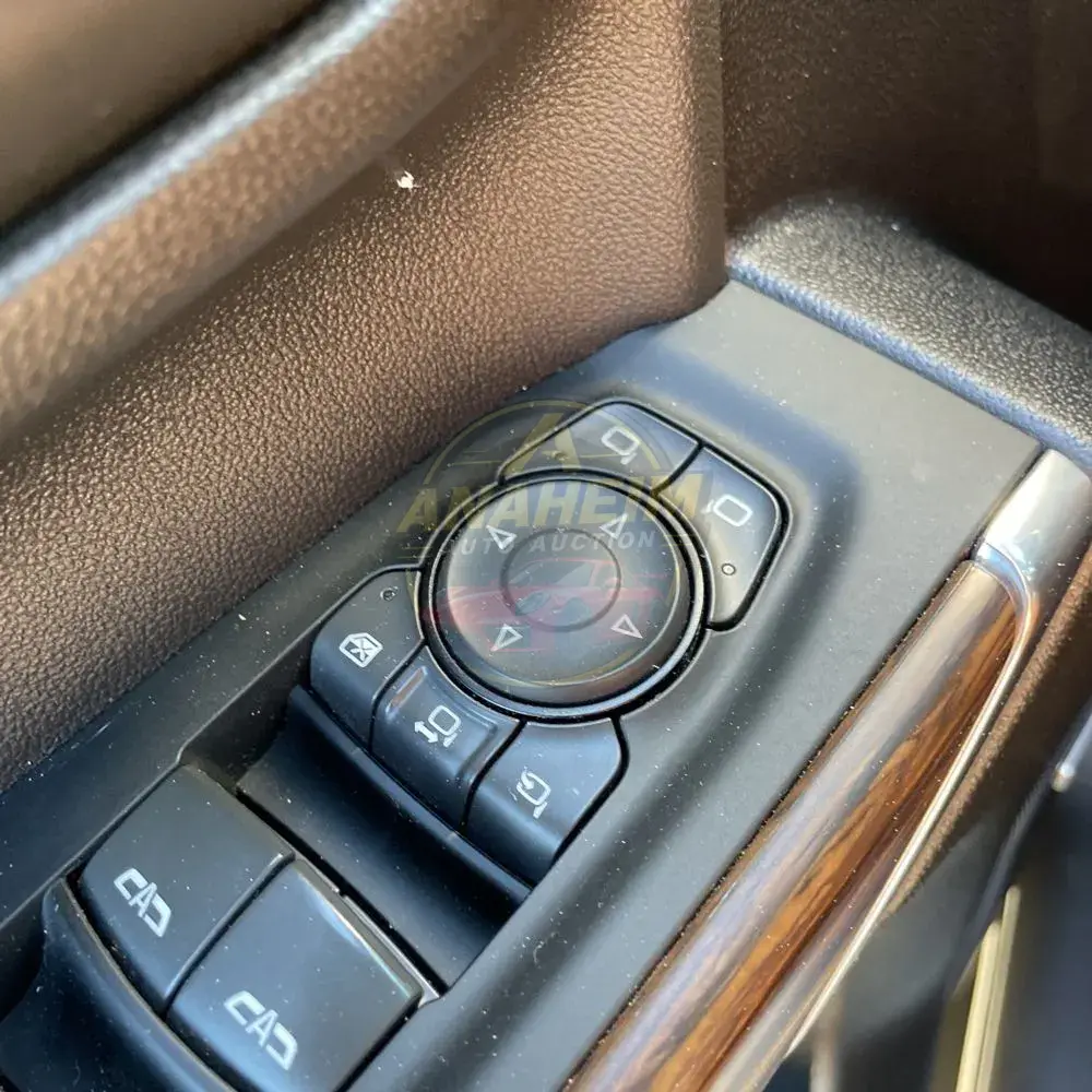 2023 Chevrolet Silverado 3500HD High Country