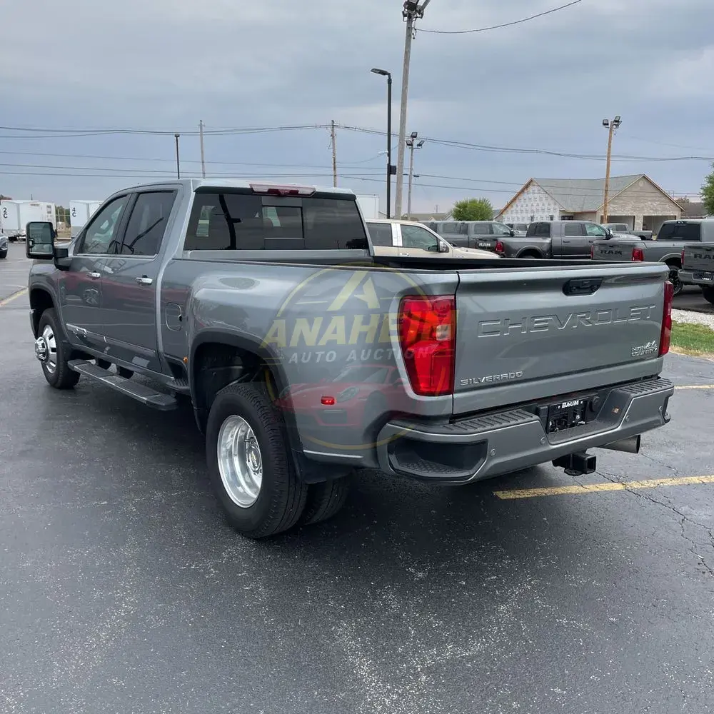 2024 Chevrolet Silverado 3500HD High Country