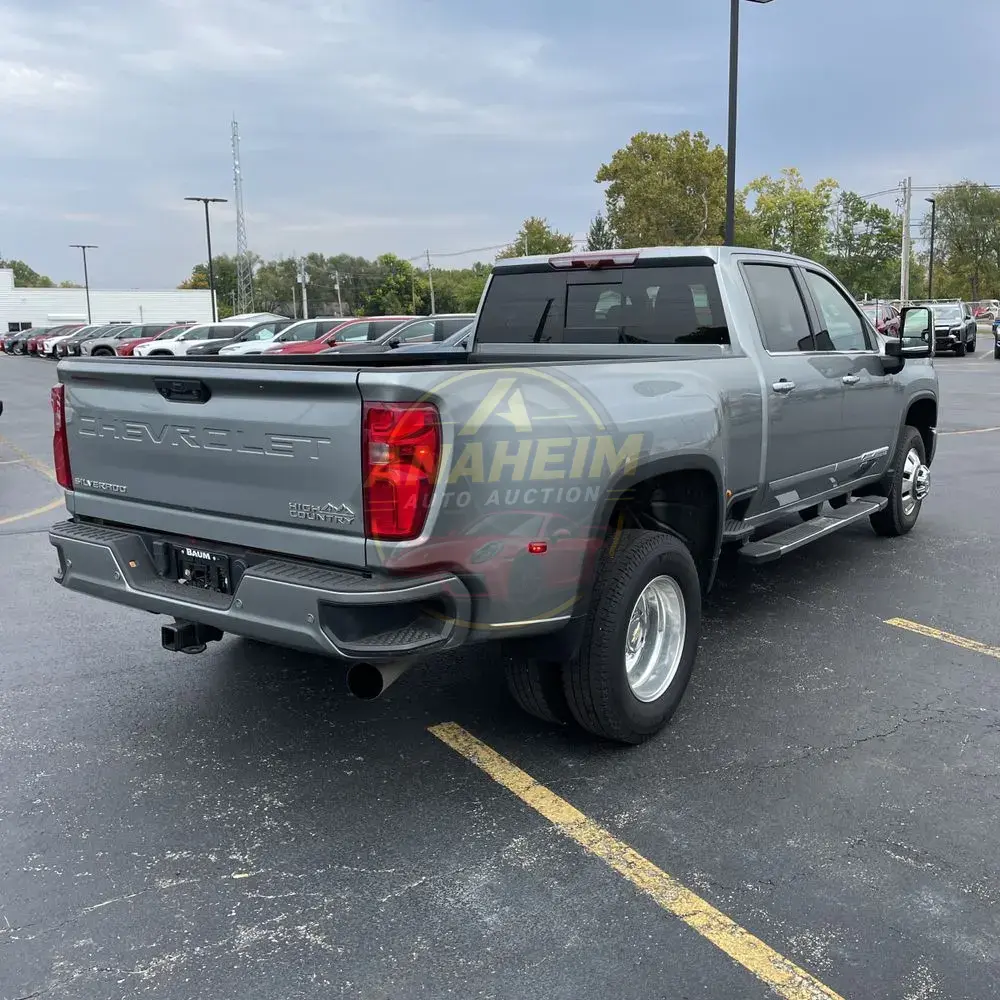 2024 Chevrolet Silverado 3500HD High Country