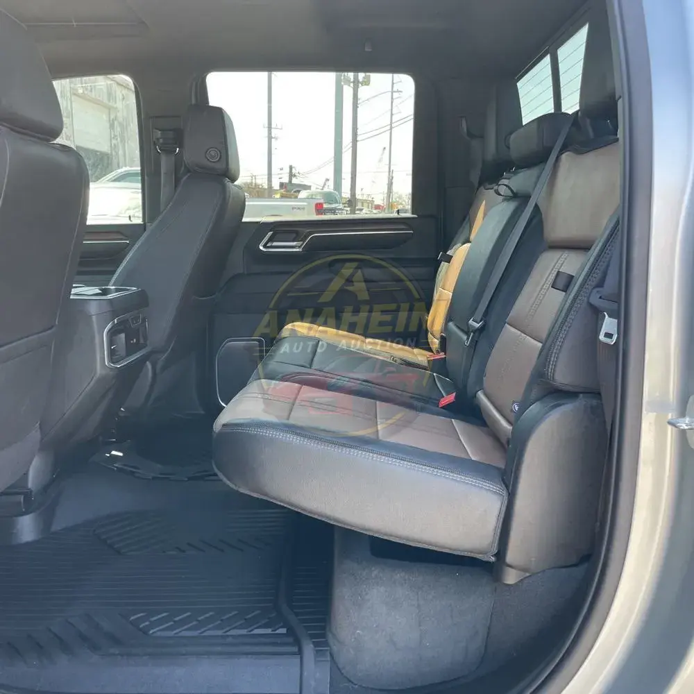 2024 Chevrolet Silverado 3500HD High Country