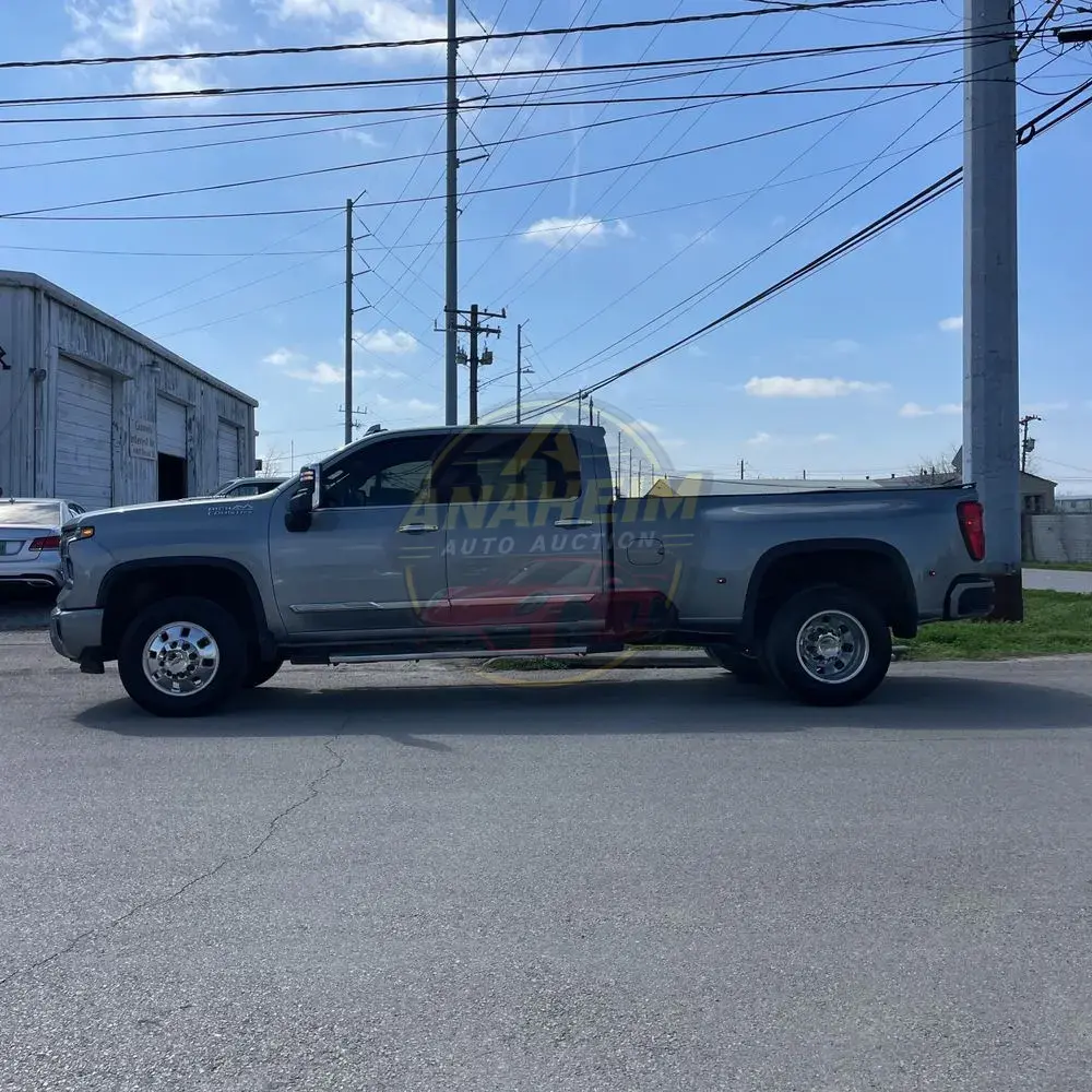2024 Chevrolet Silverado 3500HD High Country