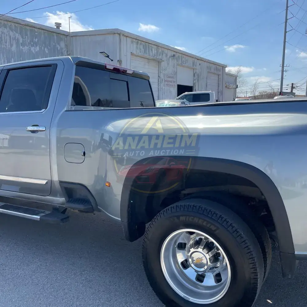 2024 Chevrolet Silverado 3500HD High Country