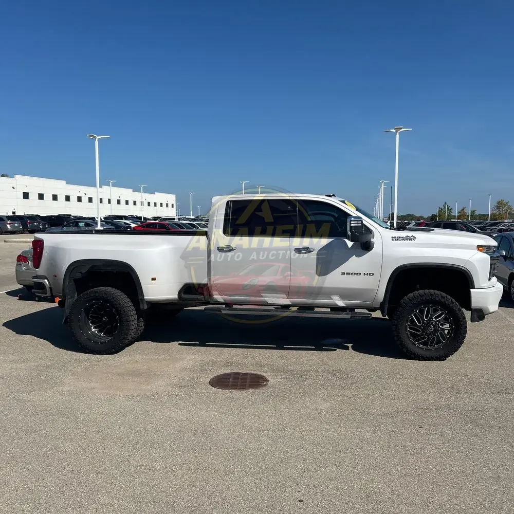 2023 Chevrolet Silverado 3500HD High Country