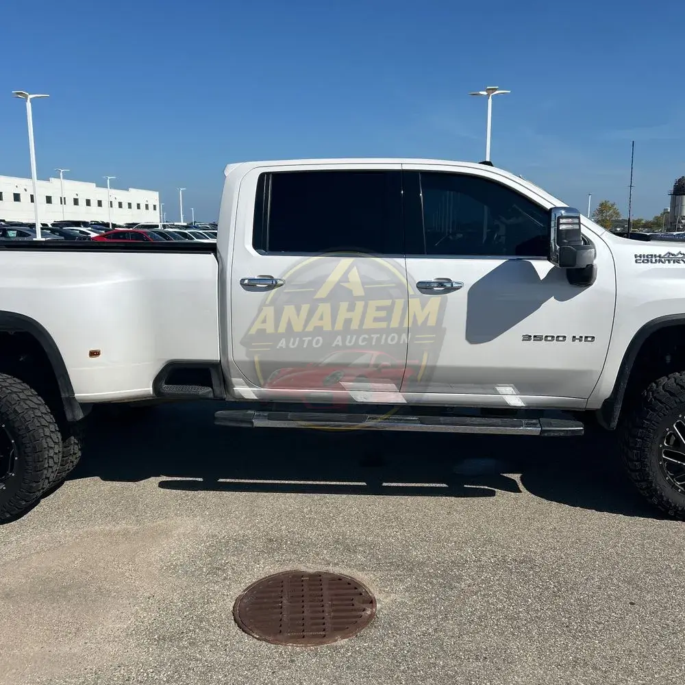 2023 Chevrolet Silverado 3500HD High Country