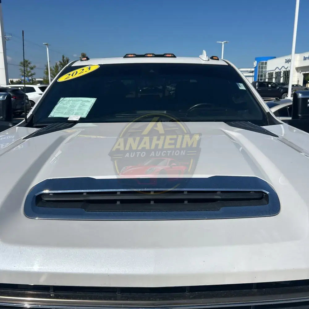 2023 Chevrolet Silverado 3500HD High Country