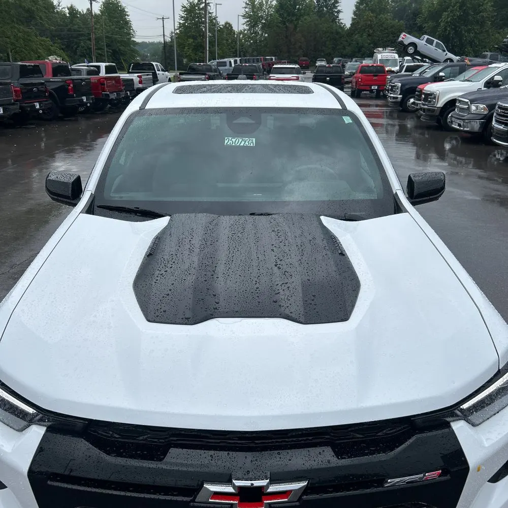 2025 Chevrolet Colorado ZR2