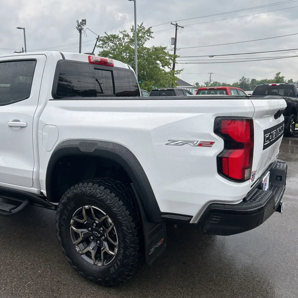 2025 Chevrolet Colorado ZR2