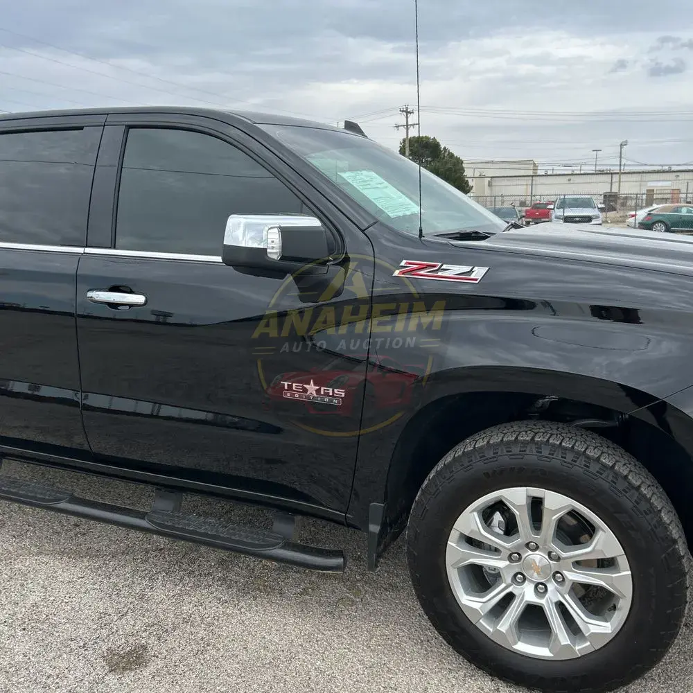 2024 Chevrolet Silverado 1500 LTZ