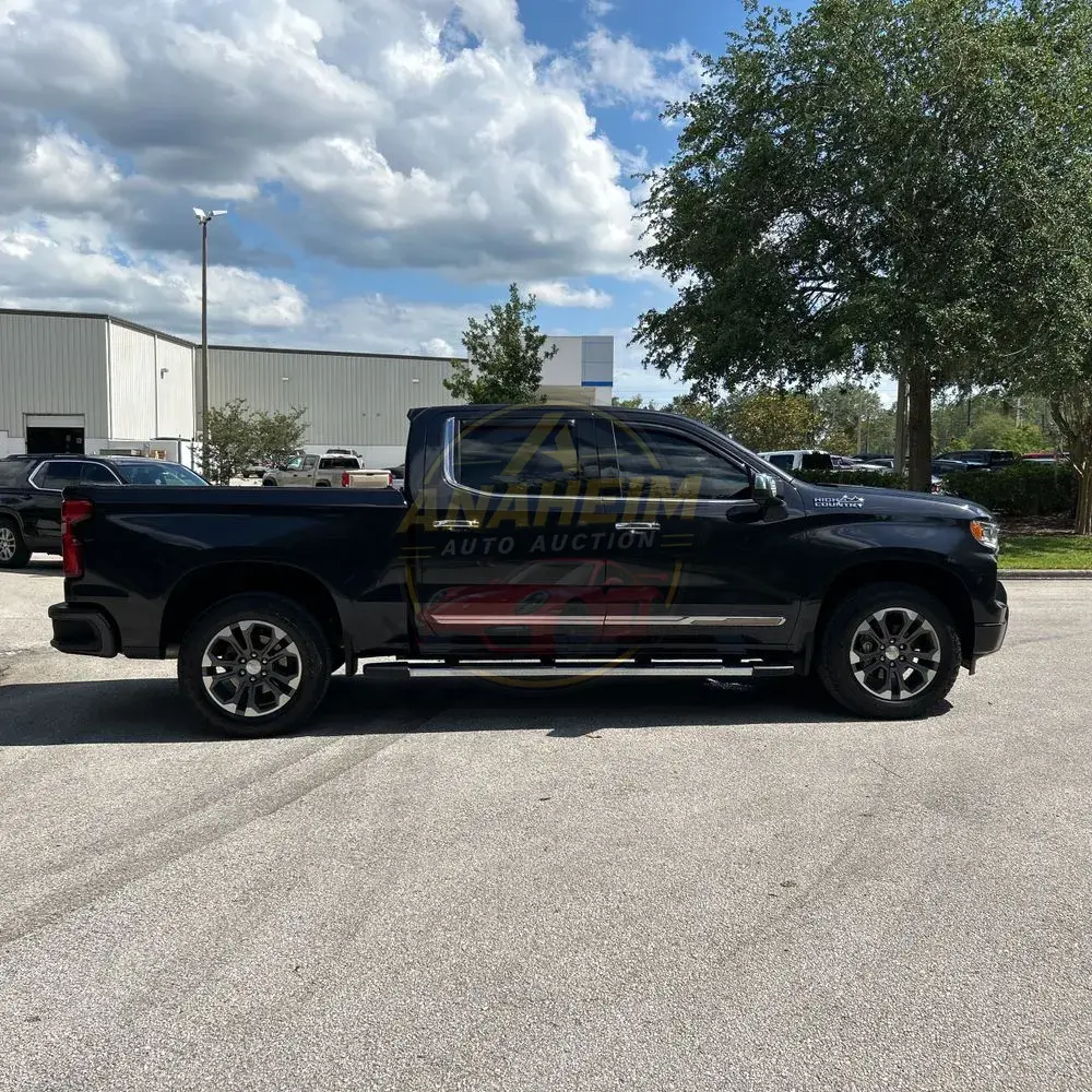 2022 Chevrolet Silverado 1500 High Country