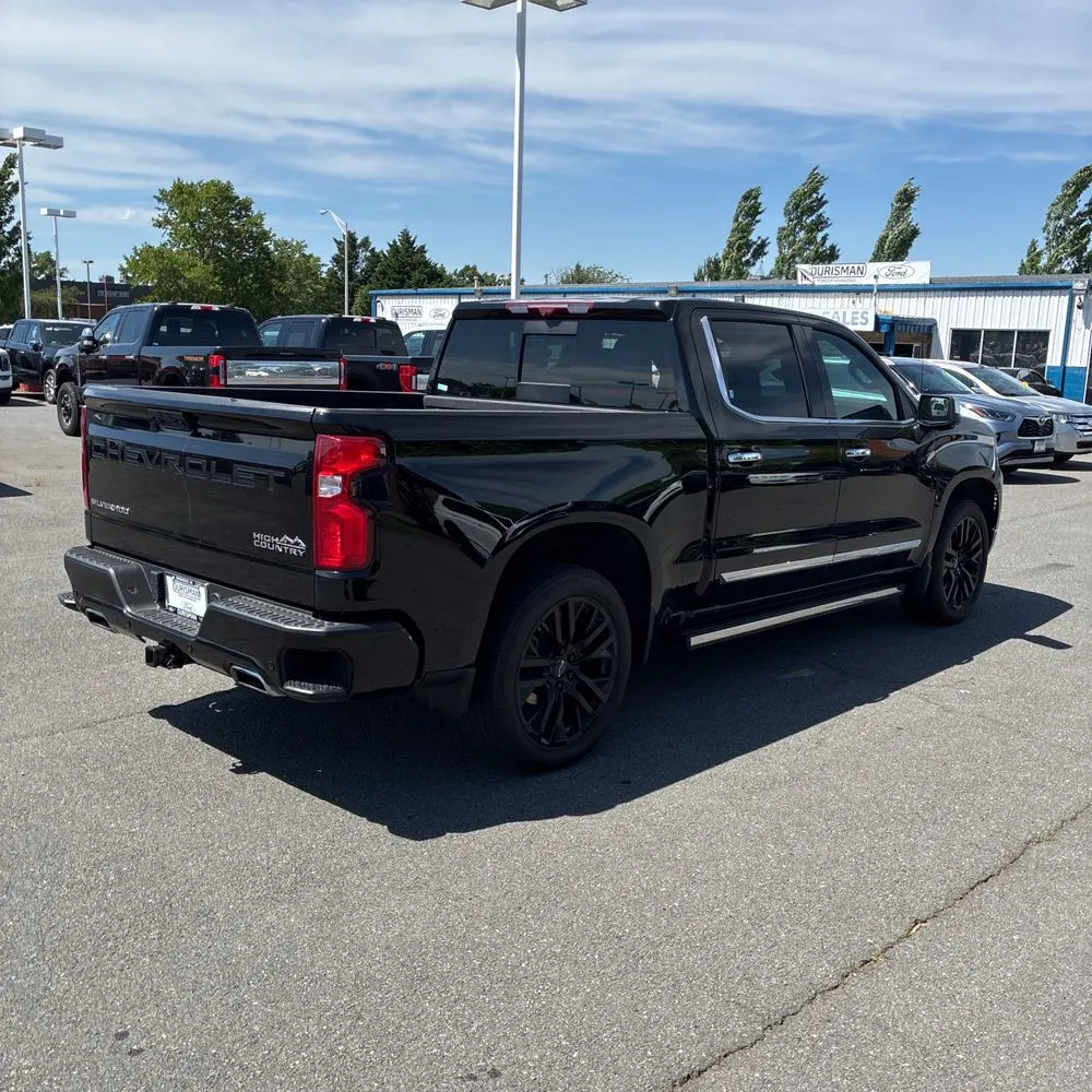 2024 Chevrolet Silverado 1500 High Country