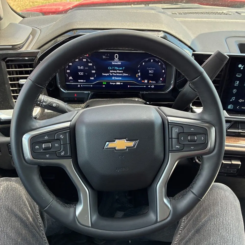 2025 Chevrolet Silverado 1500 LT