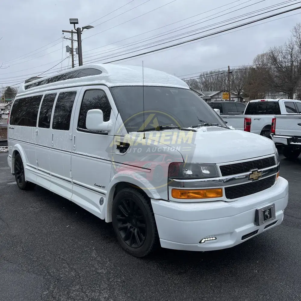 2022 Chevrolet Express 2500