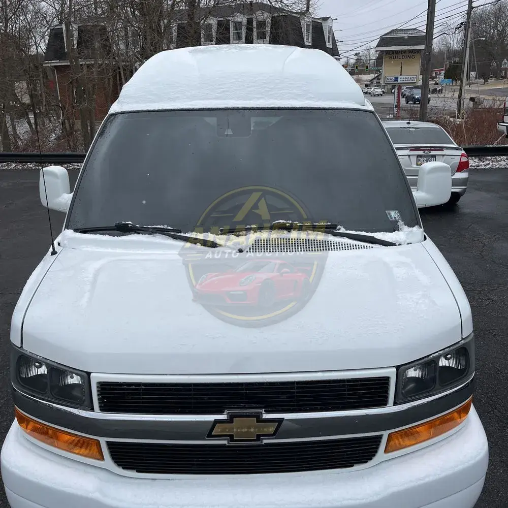 2022 Chevrolet Express 2500
