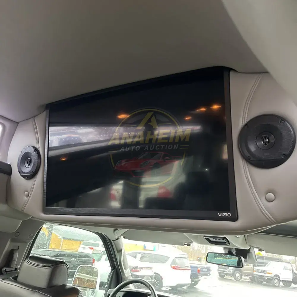 2022 Chevrolet Express 2500