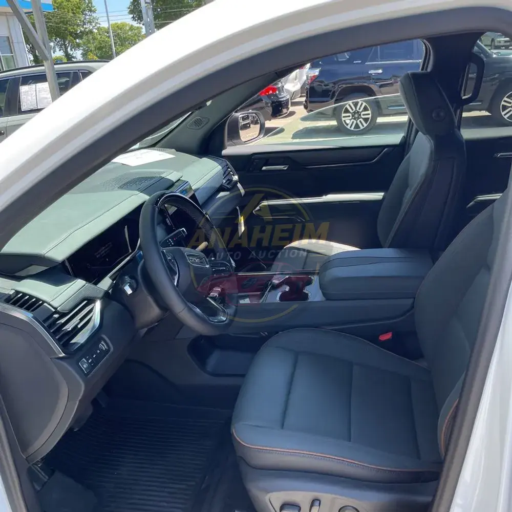 2024 GMC Acadia AT4