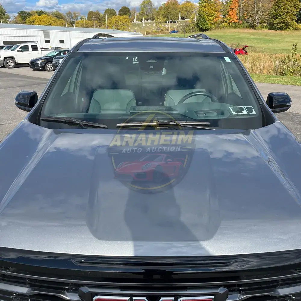 2025 GMC Acadia AT4