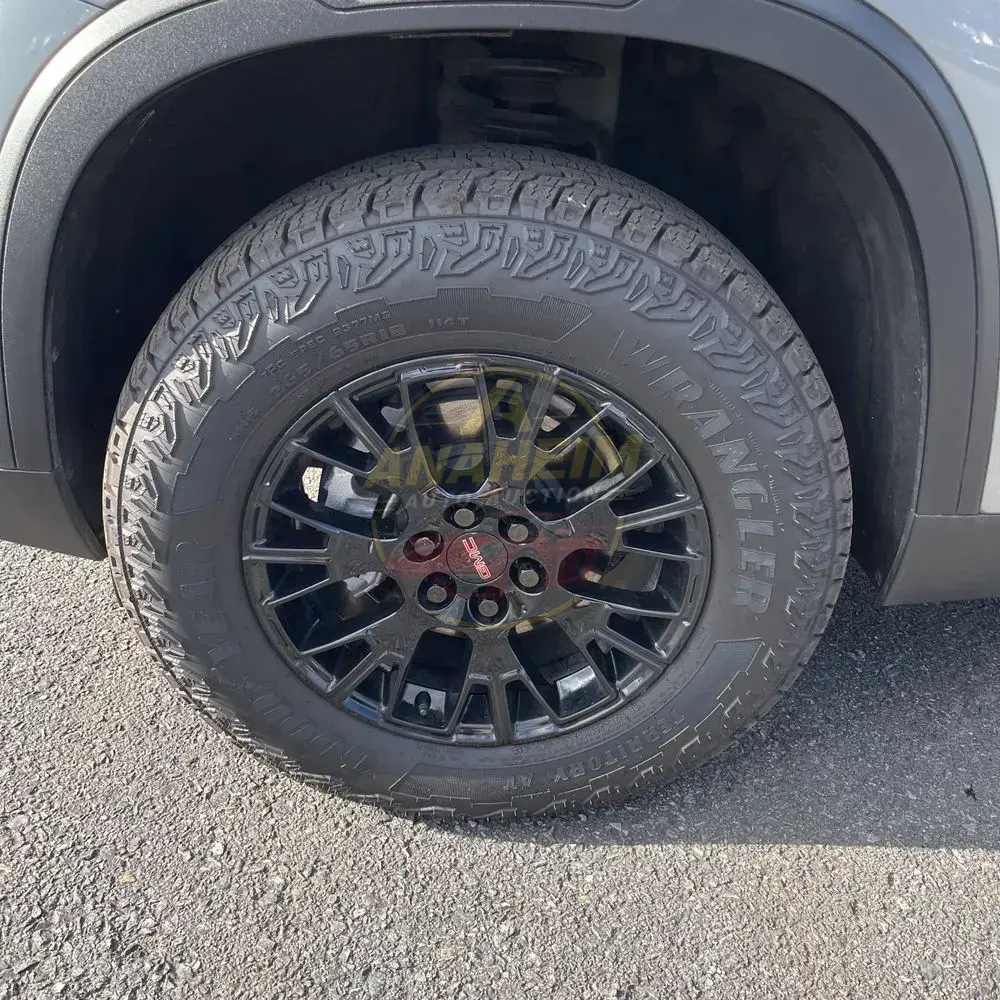 2025 GMC Acadia AT4
