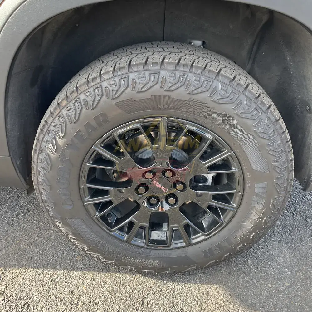 2025 GMC Acadia AT4
